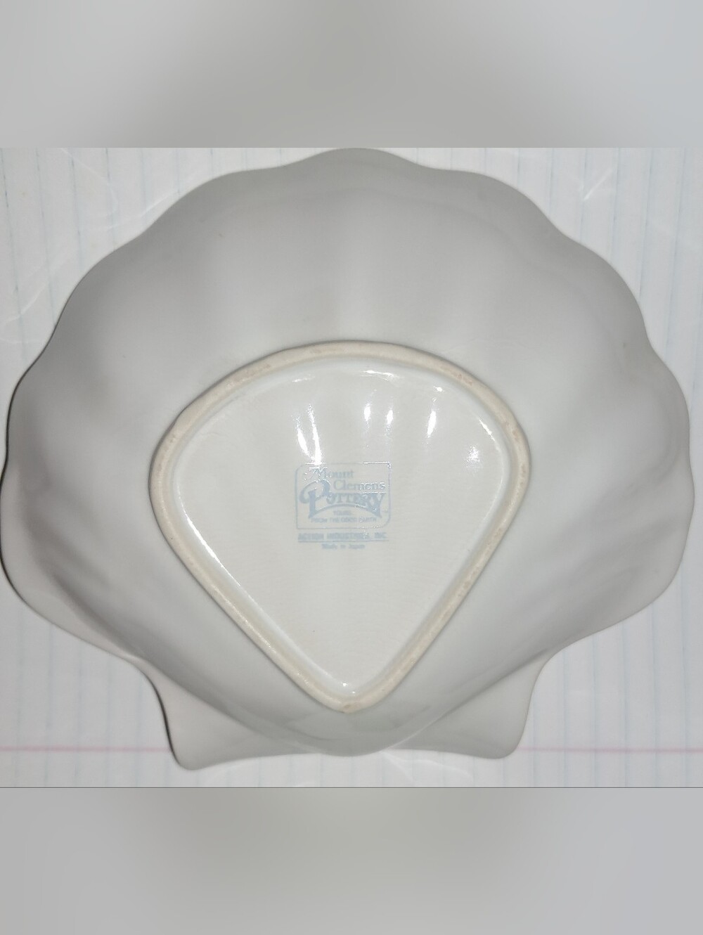 Mount Clemens Pottery CLAM SHELL GLAZED DISH - Picture 2 of 4